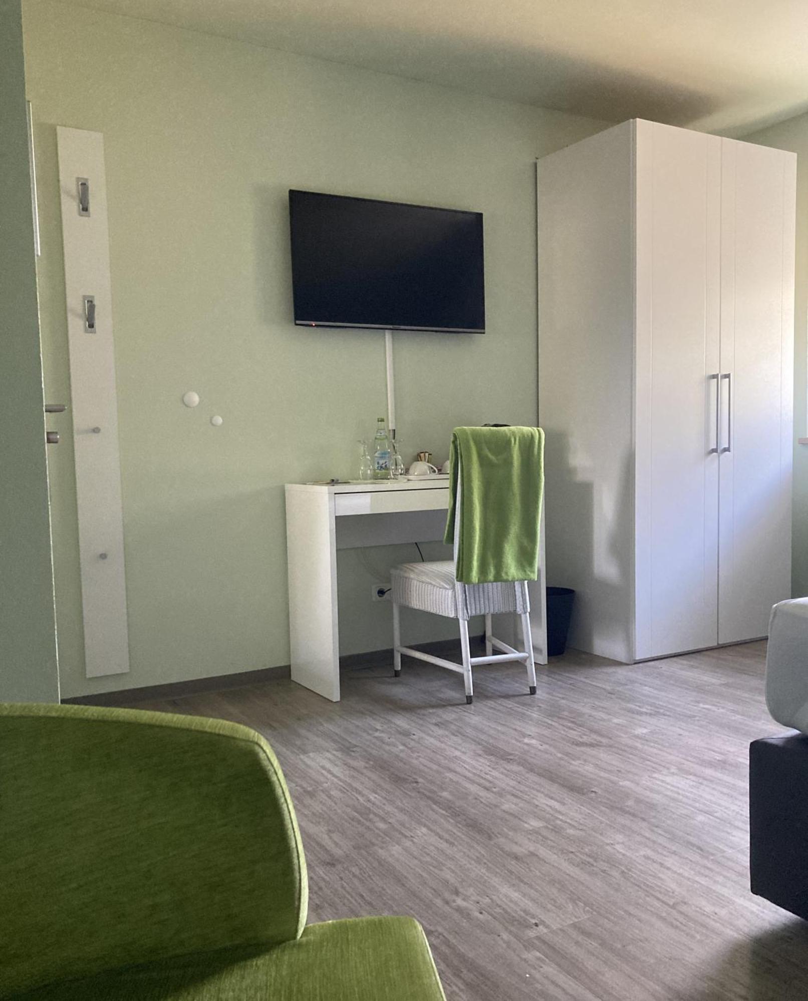 Das Singold Hotel Mit Highspeed Wlan Und Digitalem Schluessel ชวาบมุนเค่น ภายนอก รูปภาพ